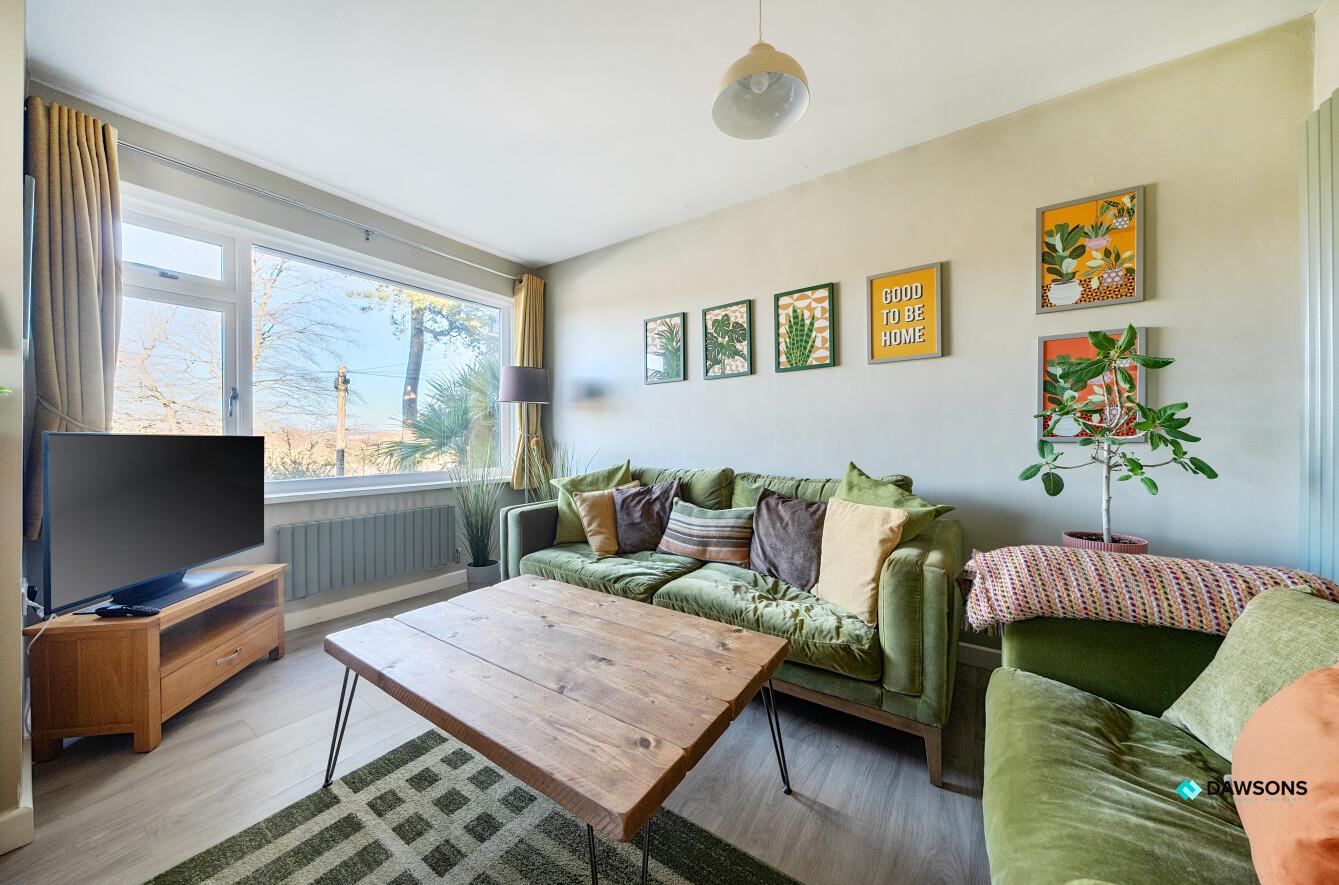 Langland Villas, Mumbles, Swansea, SA3 4NA